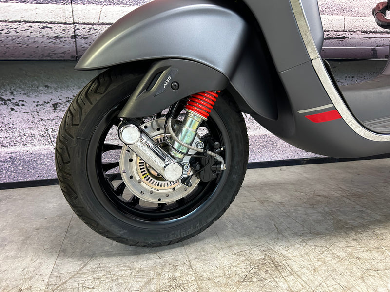 Vespa Sprint S 125 Grey 2023 Model
